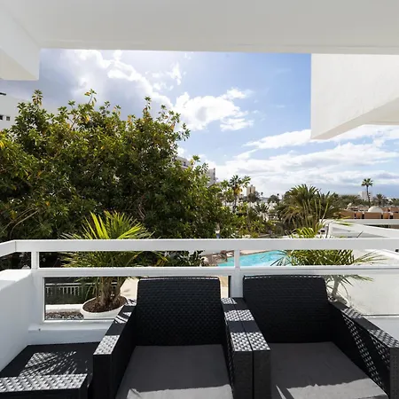 New With Pool And Sea View Apartment *